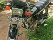 Honda CB 125 2000 Motorbike