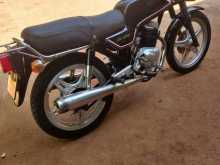 https://riyasewana.com/uploads/honda-cb-125-198555813552.jpg