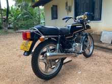 https://riyasewana.com/uploads/honda-cb-125-201049541493.jpg