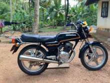 Honda CB 125 1997 Motorbike