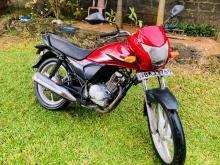 Honda CB 125 2013 Motorbike