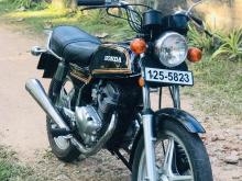 https://riyasewana.com/uploads/honda-cb-125-24054218916.jpg