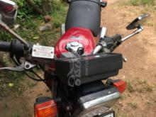 Honda CB 125 2002 Motorbike