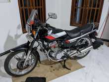 Honda Cb 125 Delux 2003 Motorbike