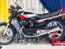 Honda CB 125 Deluxe 1999 Motorbike