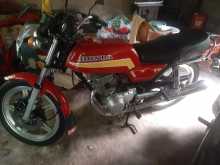 https://riyasewana.com/uploads/honda-cb-125-89051813063.jpg
