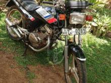 Honda Cb 125 2002 Motorbike