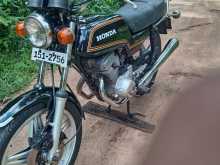 Honda CB 125T 1995 Motorbike