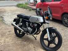 Honda CB 125T 1986 Motorbike