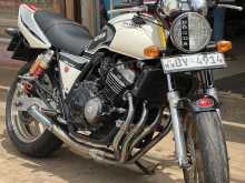 https://riyasewana.com/uploads/honda-cb-4-1510203122081.jpg