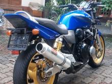 https://riyasewana.com/uploads/honda-cb-400-111106156025.jpg