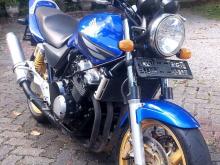 https://riyasewana.com/uploads/honda-cb-400-111106156034.jpg