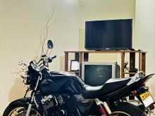 Honda CB 400 2008 Motorbike