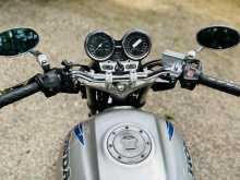 https://riyasewana.com/uploads/honda-cb-400-3017494022272.jpg