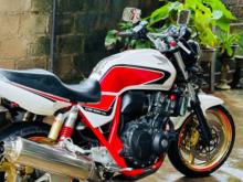 Honda CB 400 2013 Motorbike