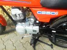 https://riyasewana.com/uploads/honda-cb-50s-81342301824.jpg