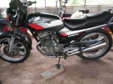 Honda CB Deluxe 2006 Motorbike