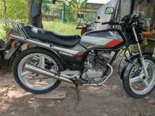https://riyasewana.com/uploads/honda-cb-dilux-3019255713232.jpg