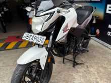 Honda CB Hornet 2016 Motorbike