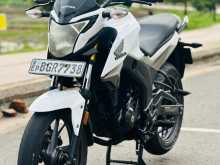 https://riyasewana.com/uploads/honda-cb-honert-309151913442.jpg