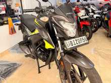 https://riyasewana.com/uploads/honda-cb-hornet-121115404703.jpg