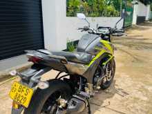 https://riyasewana.com/uploads/honda-cb-hornet-1410330913023.jpg