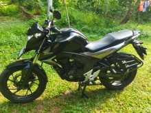 https://riyasewana.com/uploads/honda-cb-hornet-1410524613272.jpg