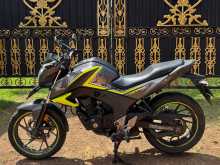 Honda CB Hornet 160R 2018 Motorbike