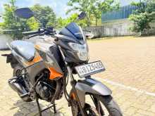 https://riyasewana.com/uploads/honda-cb-hornet-151107404823.jpg