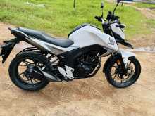 Honda Cb Hornet 2017 Motorbike