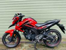 https://riyasewana.com/uploads/honda-cb-hornet-1811235213703.jpg