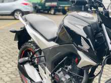 https://riyasewana.com/uploads/honda-cb-hornet-1815142222492.jpg
