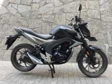 https://riyasewana.com/uploads/honda-cb-hornet-1911211222623.jpg