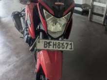 https://riyasewana.com/uploads/honda-cb-hornet-201515204292.jpg