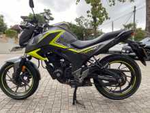 https://riyasewana.com/uploads/honda-cb-hornet-2019470513114.jpg