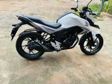 Honda Cb Hornet 2017 Motorbike