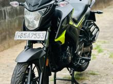 https://riyasewana.com/uploads/honda-cb-hornet-217005919793.jpg