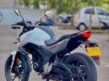 https://riyasewana.com/uploads/honda-cb-hornet-217035124733.jpg