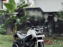 https://riyasewana.com/uploads/honda-cb-hornet-218095622913.jpg