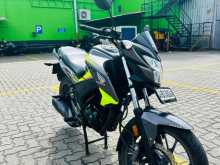 https://riyasewana.com/uploads/honda-cb-hornet-222364822812.jpg