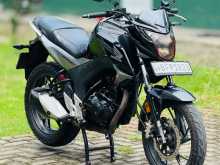 Honda Cb Hornet 2017 Motorbike