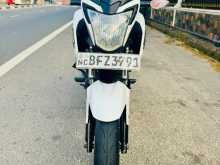 https://riyasewana.com/uploads/honda-cb-hornet-239353013372.jpg