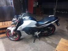 https://riyasewana.com/uploads/honda-cb-hornet-2517093419755.jpg
