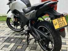 https://riyasewana.com/uploads/honda-cb-hornet-38372822013.jpg