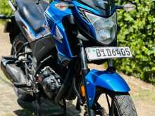 https://riyasewana.com/uploads/honda-cb-hornet-39524013972.jpg