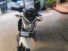 https://riyasewana.com/uploads/honda-cb-hornet-61253551692.jpg