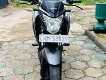 https://riyasewana.com/uploads/honda-cb-hornet-613193413824.jpg