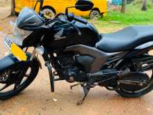 Honda CB Trigger 2015 Motorbike