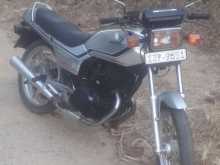 Honda CB 125 2000 Motorbike