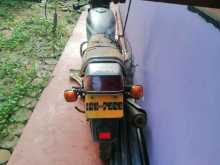 https://riyasewana.com/uploads/honda-cb125-30952444653.jpg